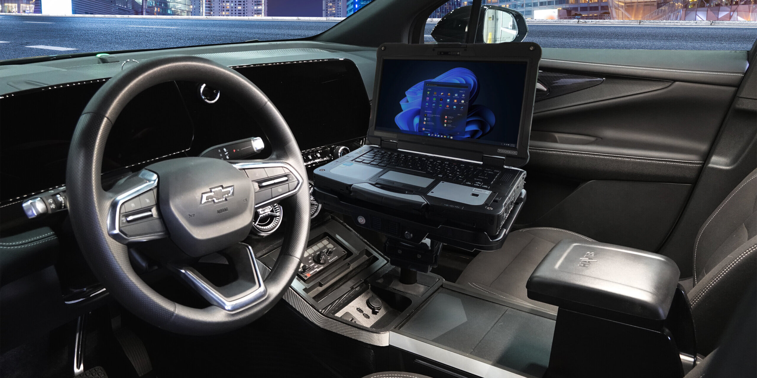 Choosing the Right Police Vehicle Consoles for Your Fleet: A Comprehensive Guide